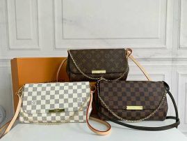 Picture of LV Lady Handbags _SKUfw138759488fw